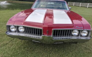 Unknown-Cutlass-1969-Crimson-RedWhite-Pearl-White-21