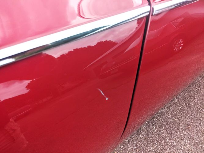 Unknown-Cutlass-1969-Crimson-RedWhite-Pearl-White-26
