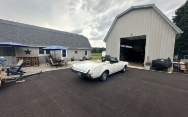 Unknown-Cutlass-1969-Triple-White-White-13