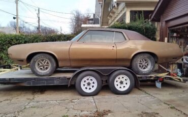 Unknown-Cutlass-1970-Custom-10
