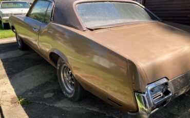 Unknown-Cutlass-1970-Custom-7