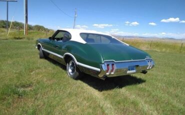 Unknown-Cutlass-1970-Green-Green-2