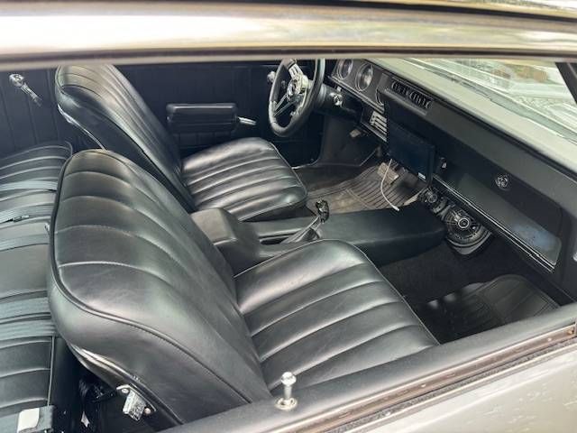 Unknown-Cutlass-1970-Silver-4