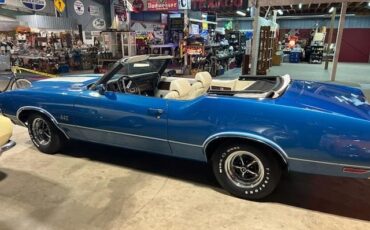 Unknown-Cutlass-1971