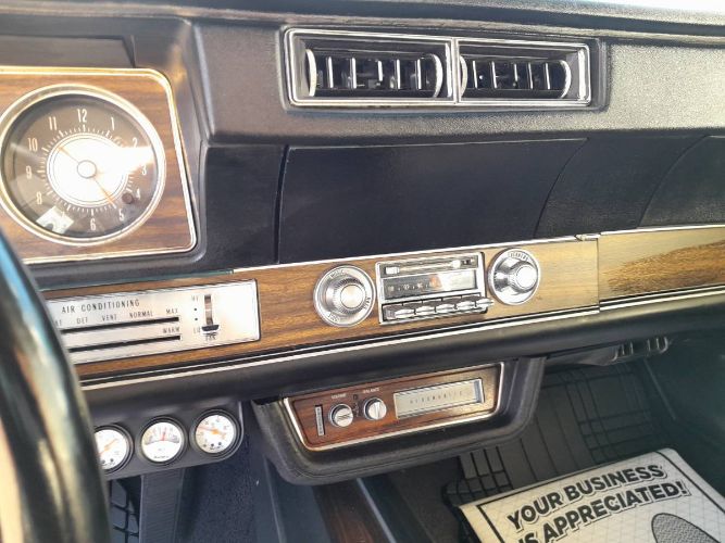 Unknown-Cutlass-1971-Matador-Red-Black-18