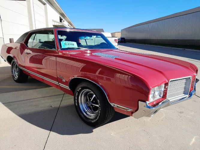 Unknown-Cutlass-1971-Matador-Red-Black-7