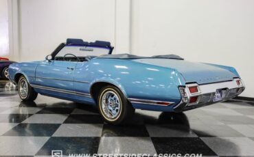 Unknown-Cutlass-1971-Nordic-Blue-Blue-12