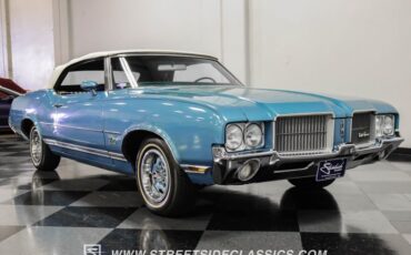 Unknown-Cutlass-1971-Nordic-Blue-Blue-18