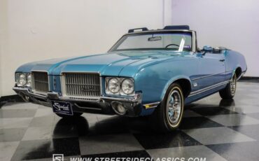 Unknown-Cutlass-1971-Nordic-Blue-Blue-21