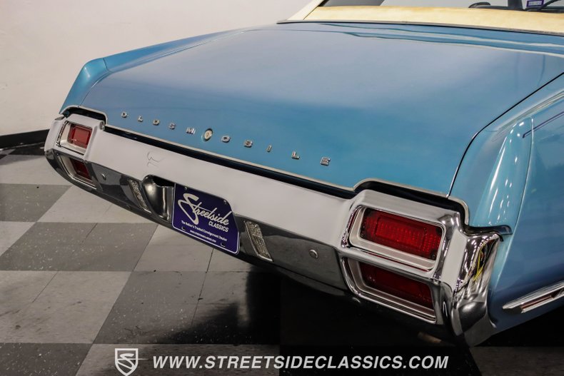 Unknown-Cutlass-1971-Nordic-Blue-Blue-28
