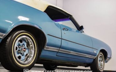 Unknown-Cutlass-1971-Nordic-Blue-Blue-31