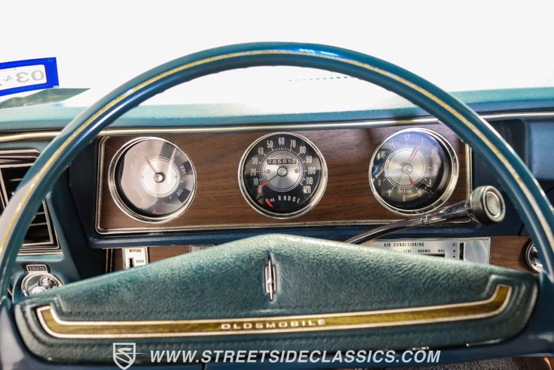Unknown-Cutlass-1971-Nordic-Blue-Blue-32