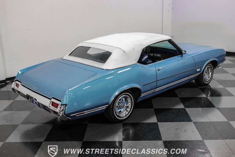 Unknown-Cutlass-1971-Nordic-Blue-Blue-37
