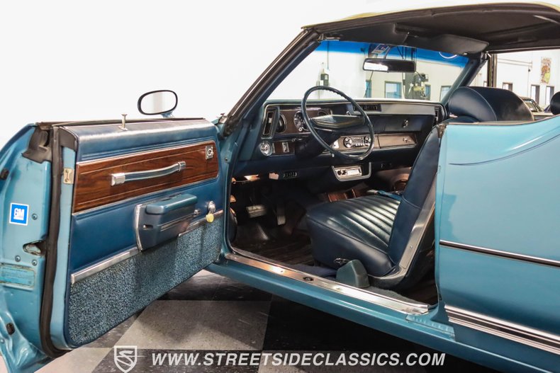 Unknown-Cutlass-1971-Nordic-Blue-Blue-43