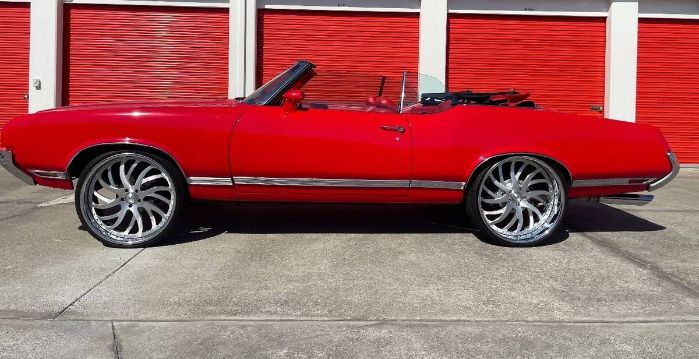 Unknown-Cutlass-1971-Red-Red-3