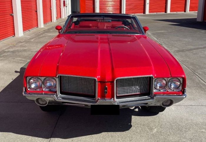 Unknown-Cutlass-1971-Red-Red-6