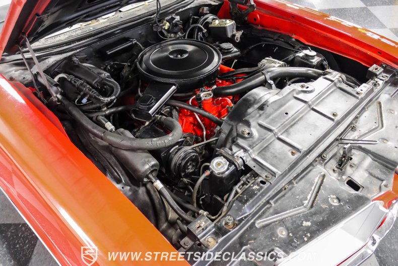 Unknown-Cutlass-1971-Red-White-12