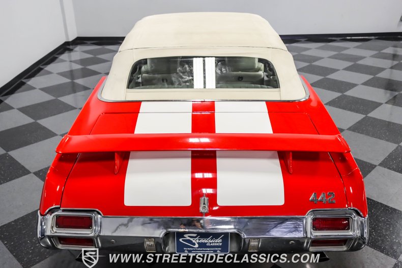 Unknown-Cutlass-1971-Red-White-15