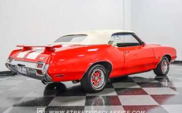 Unknown-Cutlass-1971-Red-White-18