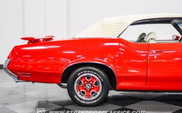 Unknown-Cutlass-1971-Red-White-20
