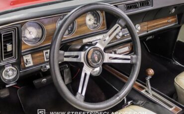 Unknown-Cutlass-1971-Red-White-28