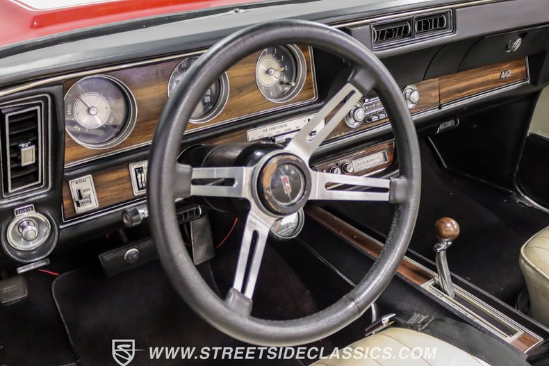 Unknown-Cutlass-1971-Red-White-28