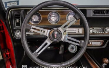 Unknown-Cutlass-1971-Red-White-29