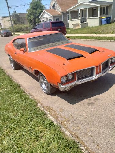 Unknown-Cutlass-1972-3