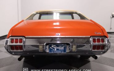 Unknown-Cutlass-1972-Flame-Orange-Covert-Gold-1