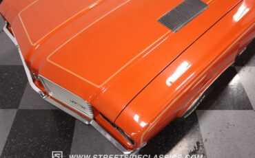 Unknown-Cutlass-1972-Flame-Orange-Covert-Gold-10