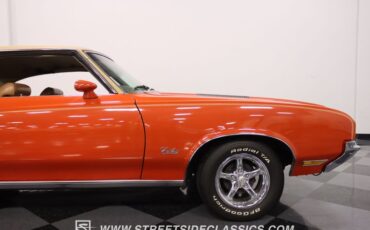 Unknown-Cutlass-1972-Flame-Orange-Covert-Gold-19