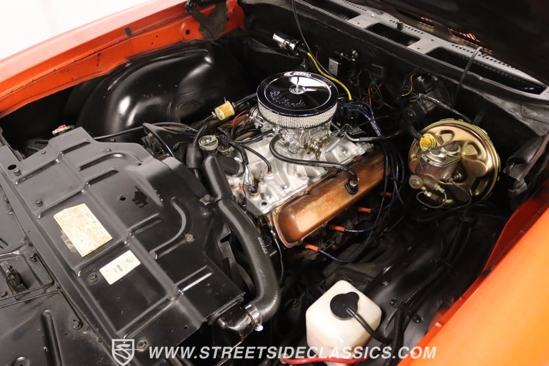 Unknown-Cutlass-1972-Flame-Orange-Covert-Gold-26
