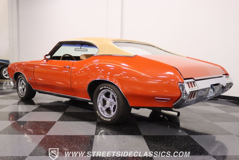 Unknown-Cutlass-1972-Flame-Orange-Covert-Gold-29
