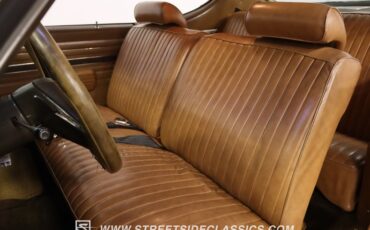 Unknown-Cutlass-1972-Flame-Orange-Covert-Gold-31