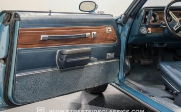 Unknown-Cutlass-1972-Nordic-Blue-Blue-11