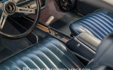 Unknown-Cutlass-1972-Nordic-Blue-Blue-25