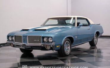Unknown-Cutlass-1972-Nordic-Blue-Blue-3