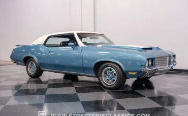 Unknown-Cutlass-1972-Nordic-Blue-Blue-31