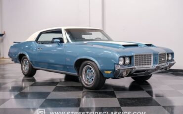 Unknown-Cutlass-1972-Nordic-Blue-Blue-32