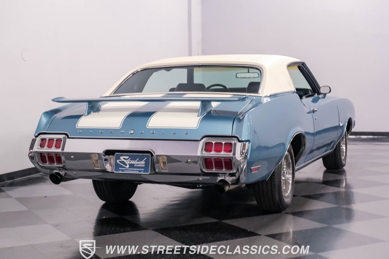 Unknown-Cutlass-1972-Nordic-Blue-Blue-44