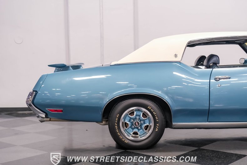Unknown-Cutlass-1972-Nordic-Blue-Blue-48