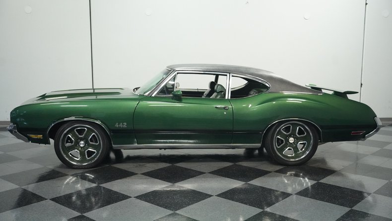 Unknown-Cutlass-1972-Sequoia-Green-Green-1