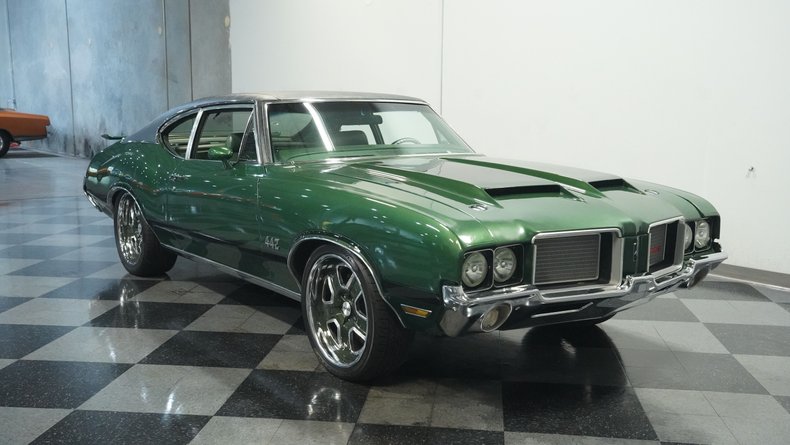 Unknown-Cutlass-1972-Sequoia-Green-Green-12