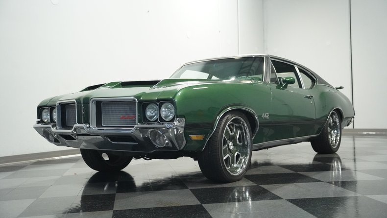 Unknown-Cutlass-1972-Sequoia-Green-Green-17