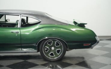 Unknown-Cutlass-1972-Sequoia-Green-Green-20