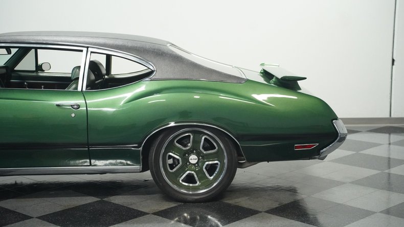 Unknown-Cutlass-1972-Sequoia-Green-Green-20