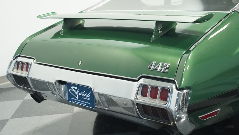 Unknown-Cutlass-1972-Sequoia-Green-Green-21