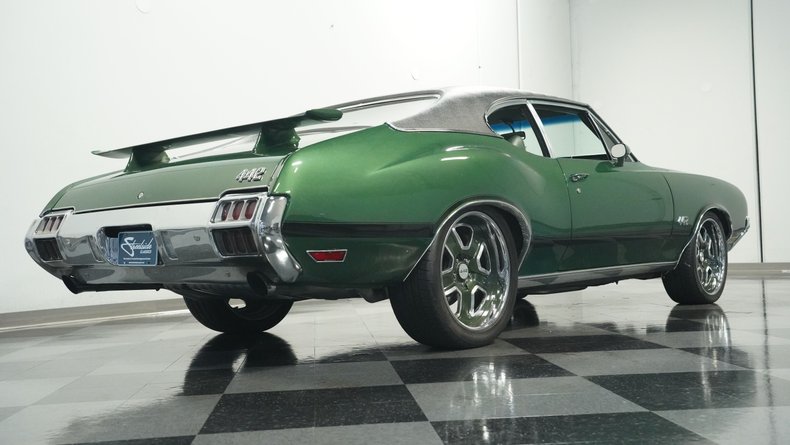 Unknown-Cutlass-1972-Sequoia-Green-Green-22