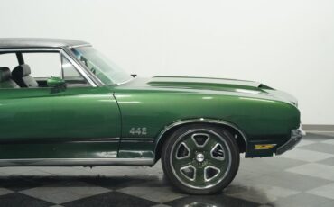 Unknown-Cutlass-1972-Sequoia-Green-Green-23
