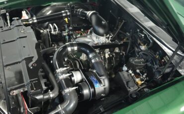 Unknown-Cutlass-1972-Sequoia-Green-Green-27